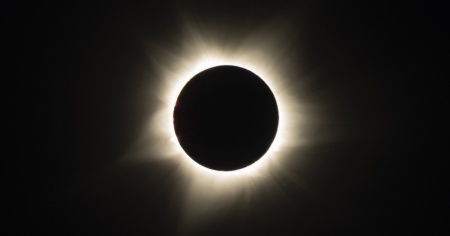 Mercoledì eclissi solare: in Svizzera si ripeterà solo nel 2075