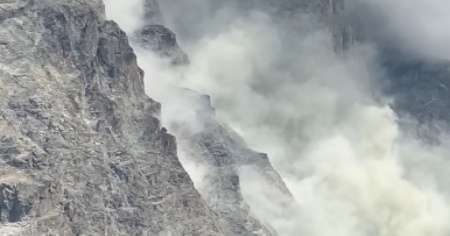 Frana il versante italiano del Cervino