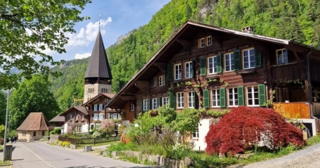 Record di caldo anche in montagna, picchi oltre i 34 gradi