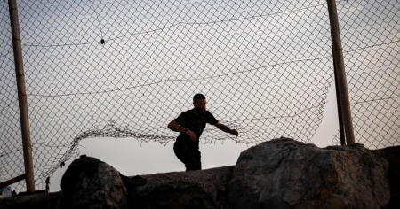 Traffico di migranti verso Ceuta: incriminate 25 persone