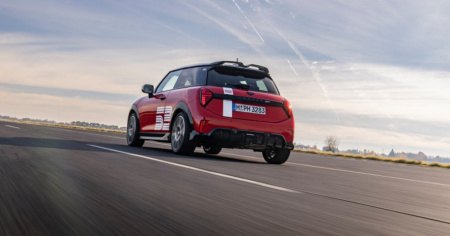 Mini, l'omaggio della 1965 Victory Edition