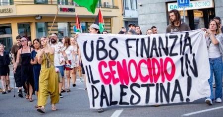 «Basta complicità»