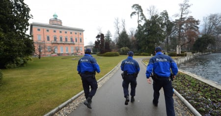 Parco Ciani e droga, il Municipio: «Allo studio una "stanza del consumo"»