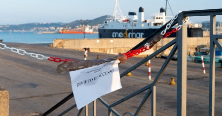 Campi Flegrei, riapre il porto di Pozzuoli