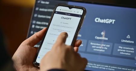 ChatGPT apre alla pubblicità: ma cosa cambia per aziende e utenti?