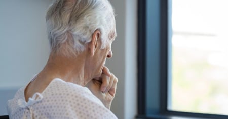 Alzheimer, la FDA autorizza il test sanguigno di Roche