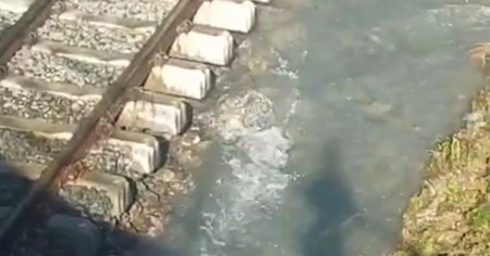 Linea ferroviaria dell'Albula chiusa almeno fino a domani sera