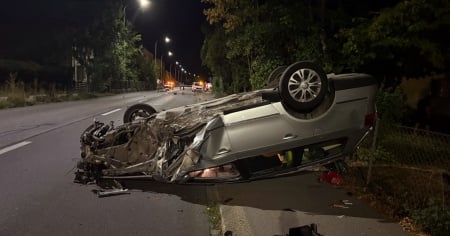 Ubriaco e senza patente si ritrova sottosopra