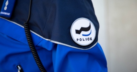 Auto si schianta contro un muro: muore un 90enne