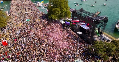Alla Street Parade erano in 900'000, molto lavoro per i soccorsi