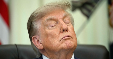 Trump ce l'ha, di nuovo, con la Svizzera
