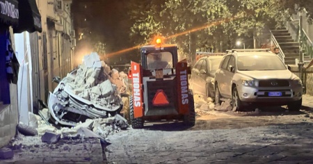 Terremoto ai Campi Flegrei, proseguono i controlli dei vigili del fuoco