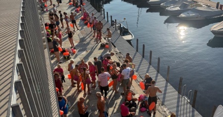 In 182 nuotano da Dirinella a Brissago