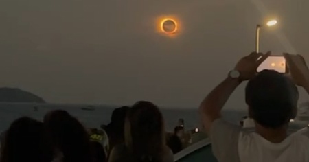 A Ibiza l'eclissi lascia senza fiato: il video dalle Baleari