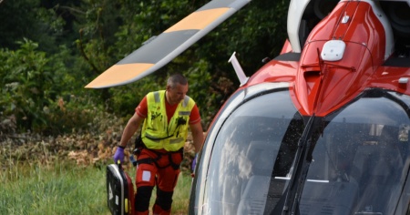 Cade sull'alpe di Robiei, la sua vita è in pericolo