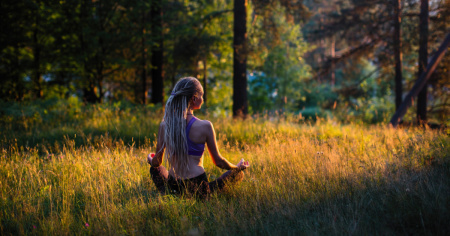 Yoga nel bosco al Parco della Pace