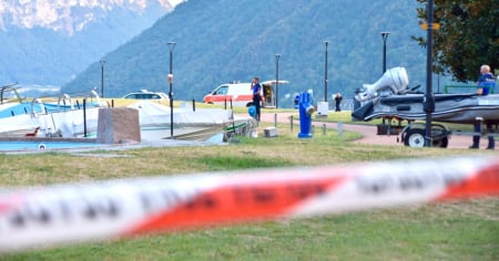 Un dente rotto e punti di sutura: era terrorizzata