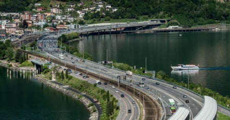 A2, chiusure notturne all'uscita di Melide in direzione sud
