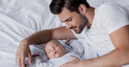 Congedo di 18 settimane sia per le mamme che per i papà: depositate oltre 112mila firme