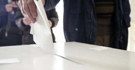 "Effetto Titanic", ecco come si frena il consenso nelle votazioni