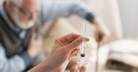 Fatturava cure a domicilio, anche se in realtà si trovava all'estero: condannata