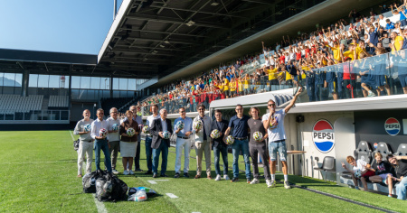 Ottomila palloni al calcio giovanile