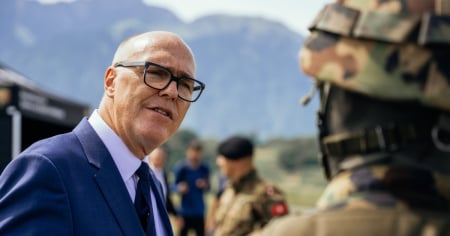 Fondo per l'esercito, il piano di Pfister è sotto tiro