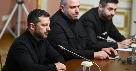 Ucraina-Usa, Zelensky: «Parlato di Patriot e territori»