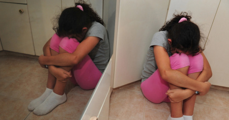 Sevizie, droga e terrore in 30 metri quadrati