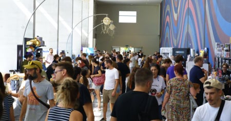 In centinaia per festeggiare la decima edizione della Fiera del Fumetto