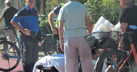 Schianto sulla ciclabile. Un ferito