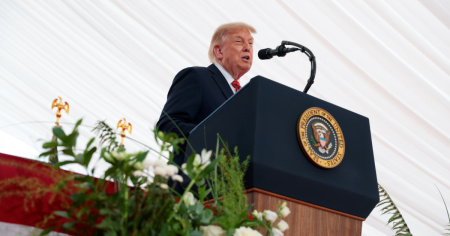 Trump: «Un'Irlanda unita sarebbe fantastica»