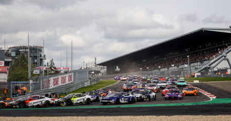 Nürburgring, gara anomala per Marciello