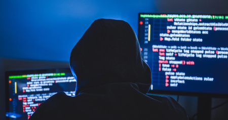 Truffe online per oltre 100'000 franchi: coinvolti decine di minorenni