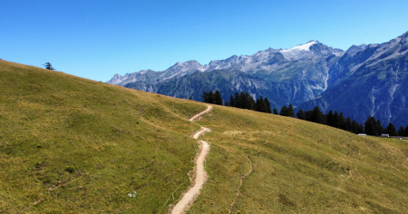Un nuovo percorso MTB di 9 chilometri tra Campra e il Nara