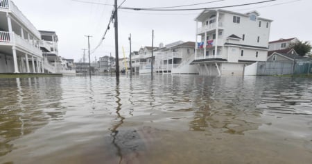 Tempesta sul nord-est, inondazioni e blackout