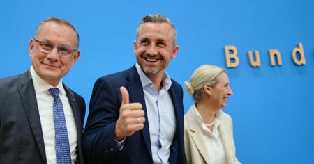 Vittoria dell'AfD: l'UDC si indigna, la sinistra si allarma