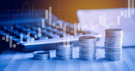 Economisti correggono al rialzo i pronostici di crescita