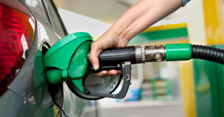 Approvato uno sconto sulla benzina di 17 centesimi al litro