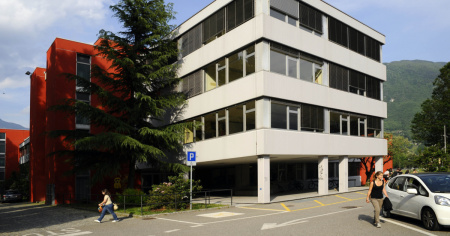 Liceo: dimezzato il servizio psicologico, il SISA alza la voce
