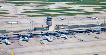Traffico aereo (ed emissioni di CO2) ai livelli pre-Covid