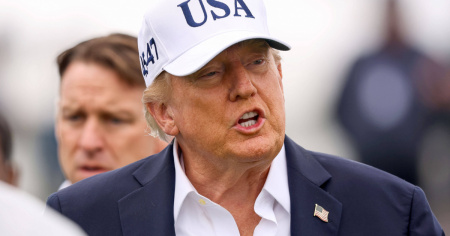 Corte suprema boccia le restrizioni di Trump sul voto per posta