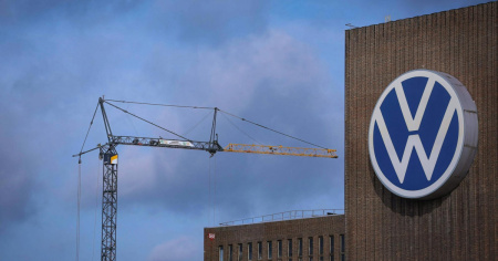 Maxi richiamo VW: possibile difetto allo sterzo per milioni di veicoli