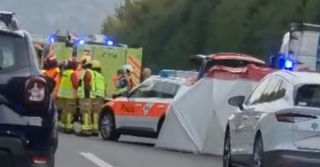 Incidente sull'A2, 73enne in pericolo di morte