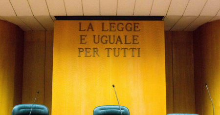 Eternit, reato prescritto per Schmidheiny a Napoli