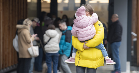 Gestione aiuti sociali ai rifugiati ucraini: opinioni contrastanti