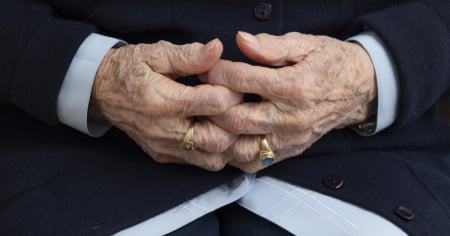Case anziani, torna la retta minima di 84 franchi anche per i casi di rigore