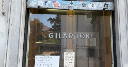Chiude dopo 130 anni il negozio Gilardoni: «Grazie»