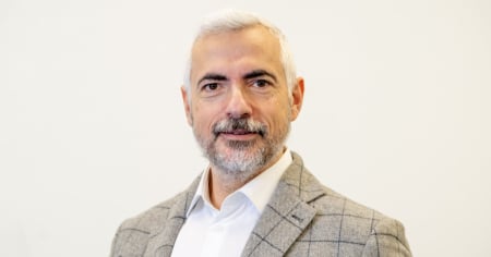 ECAM, Daniele Caverzasio lascia