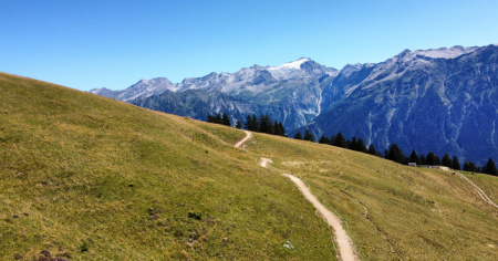 Da Campra al Nara, passando per Gorda. In sella o a piedi